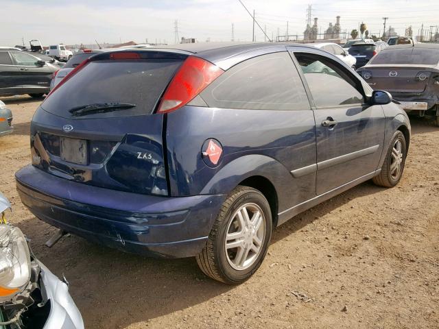 3FAFP31333R163333 - 2003 FORD FOCUS ZX3 BLUE photo 4