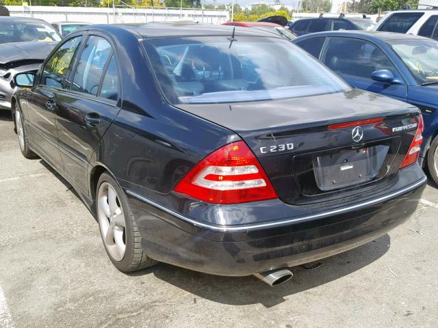 WDBRF40J45F692420 - 2005 MERCEDES-BENZ C 230K SPO BLACK photo 3