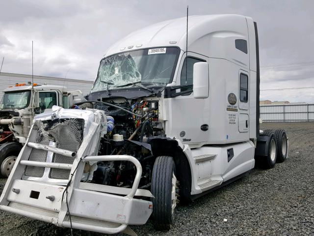 1XKYDP9X1GJ102366 - 2016 KENWORTH CONSTRUCTI WHITE photo 2