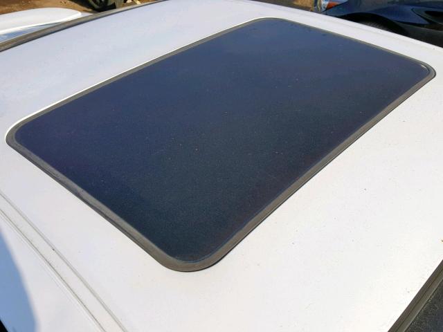 1G2WP12K21F244763 - 2001 PONTIAC GRAND PRIX 白色 照片 9