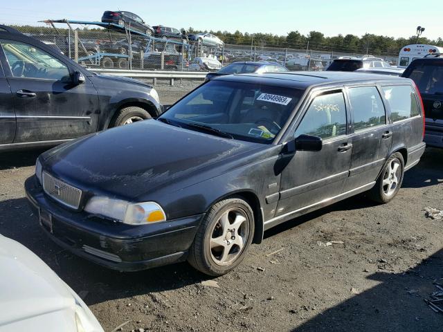 YV1LW5347W2356749 - 1998 VOLVO V70 T5 TUR BLACK photo 2