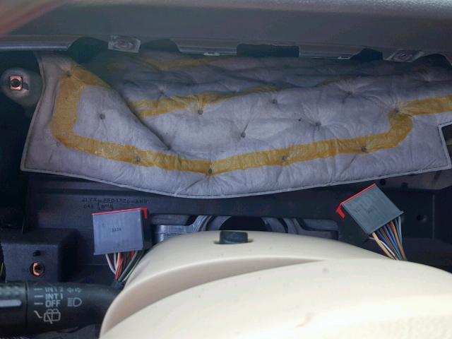 5LMFU28R14LJ13434 - 2004 LINCOLN NAVIGATOR 白色 照片 8