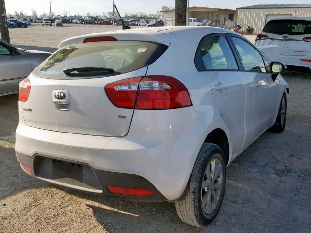 KNADN5A38F6428796 - 2015 KIA RIO EX WHITE photo 4