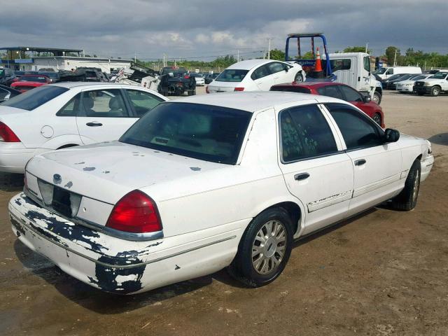 2FAFP74W94X154149 - 2004 FORD CROWN VICT WHITE photo 4