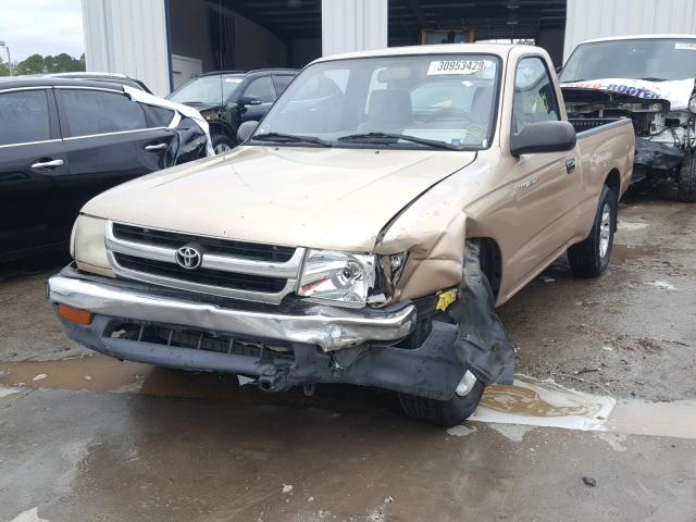 4TANL42NXYZ602405 - 2000 TOYOTA TACOMA GOLD photo 2