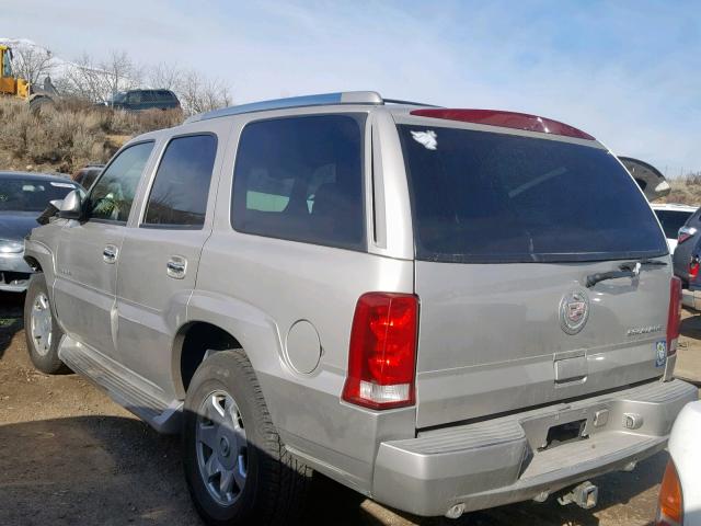 1GYEK63NX4R237648 - 2004 CADILLAC ESCALADE L SILVER photo 3