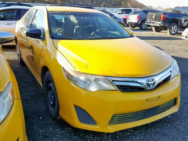 4T1BD1FK9DU080372 - 2013 TOYOTA CAMRY HYBR YELLOW photo 1