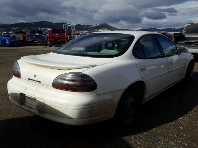 1G2WK52J82F257130 - 2002 PONTIAC GRAND PRIX WHITE photo 4