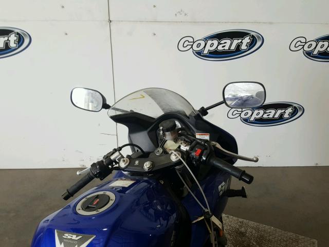 JS1VP53A152104411 - 2005 SUZUKI SV650 BLUE photo 5