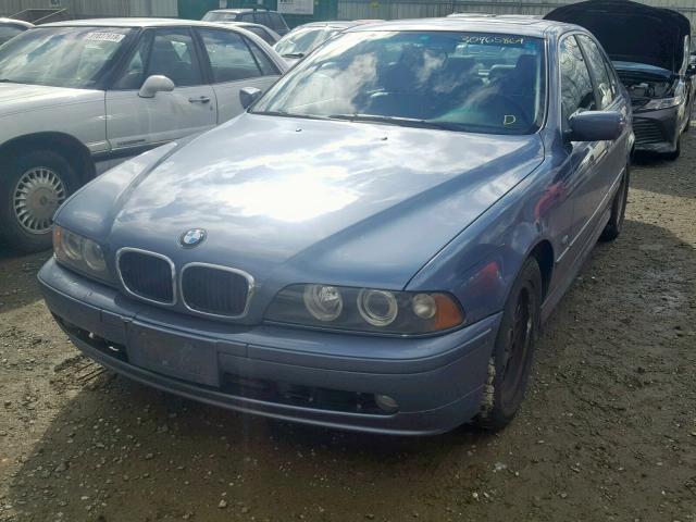 WBADT43462GY40127 - 2002 BMW 525 I AUTO BLUE photo 2