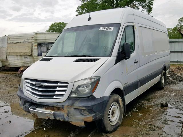 WDYPE8DCXE5892355 - 2014 FREIGHTLINER SPRINTER 2 WHITE photo 2