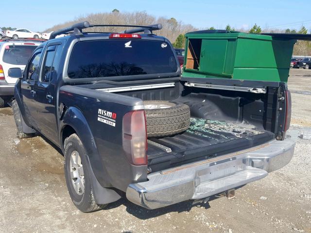 1N6AD07W36C431536 - 2006 NISSAN FRONTIER C GRAY photo 3