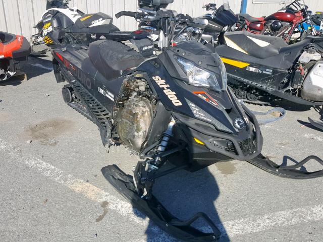 2BPSURGB8GV000134 - 2016 SKI DOO RENEGADE BLACK photo 1