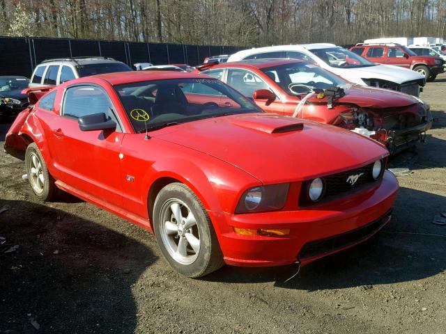 1ZVFT82H975246218 - 2007 FORD MUSTANG GT RED photo 1