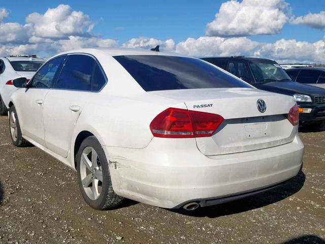 1VWBP7A39CC094286 - 2012 VOLKSWAGEN PASSAT SE WHITE photo 3