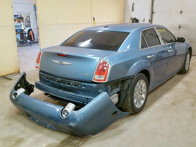 2C3CA5CG9BH546105 - 2011 CHRYSLER 300 LIMITE BLUE photo 4