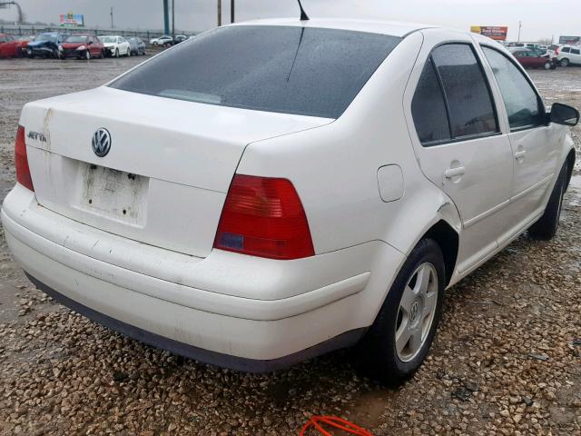 3VWSA29M4YM138136 - 2000 VOLKSWAGEN JETTA GLS WHITE photo 4