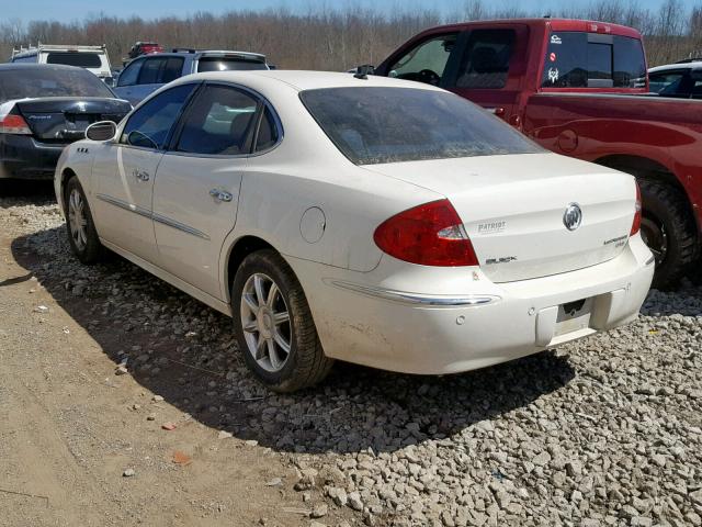 2G4WD582771243140 - 2007 BUICK LACROSSE C WHITE photo 3