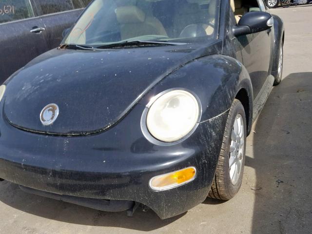 3VWCM31Y55M300853 - 2005 VOLKSWAGEN NEW BEETLE შავი ფოტო 9