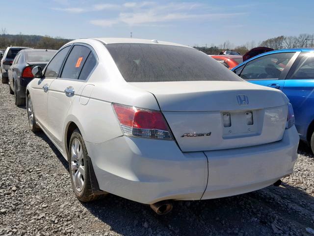 1HGCP3F89AA005525 - 2010 HONDA ACCORD EXL WHITE photo 3