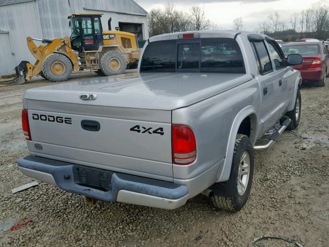 1B7HG38N02S615056 - 2002 DODGE DAKOTA QUA SILVER photo 4