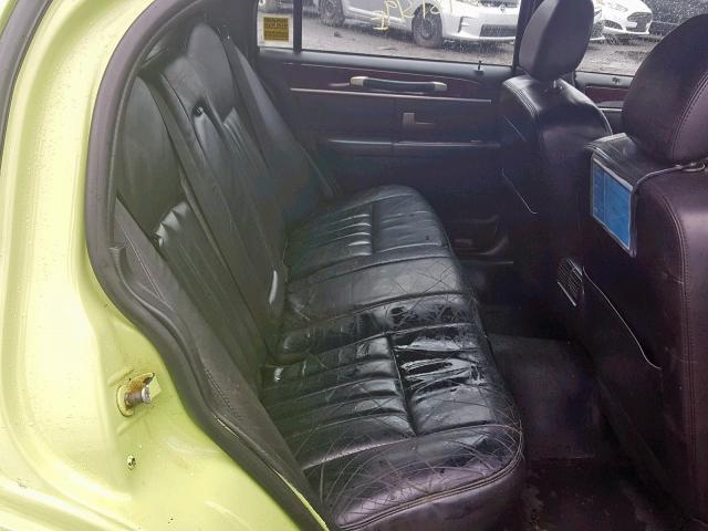 1LNHM81W37Y638632 - 2007 LINCOLN TOWN CAR S GREEN photo 6