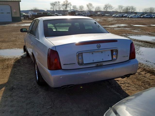 1G6KE54YXYU291475 - 2000 CADILLAC DEVILLE DH SILVER photo 3