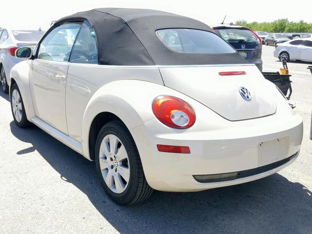 3VWPG31Y98M405666 - 2008 VOLKSWAGEN NEW BEETLE კრემისფერი ფოტო 3
