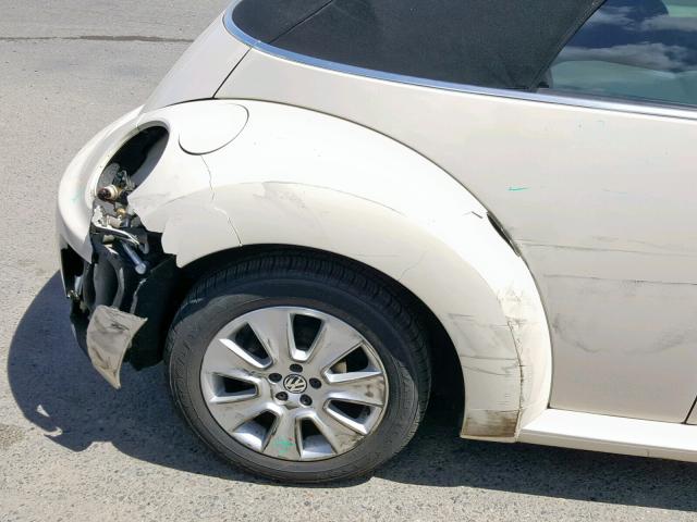3VWPG31Y98M405666 - 2008 VOLKSWAGEN NEW BEETLE კრემისფერი ფოტო 9