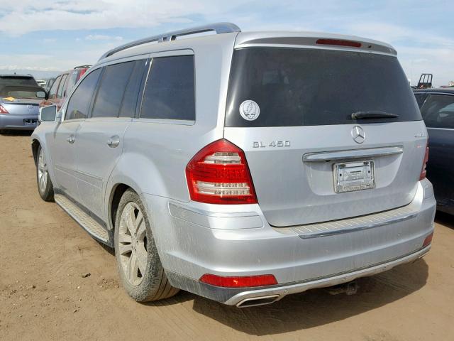 4JGBF7BE1CA795238 - 2012 MERCEDES-BENZ GL 450 4MA SILVER photo 3