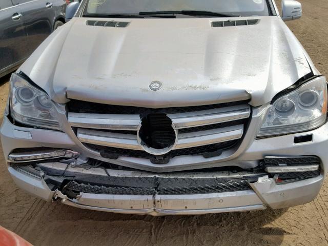 4JGBF7BE1CA795238 - 2012 MERCEDES-BENZ GL 450 4MA SILVER photo 7