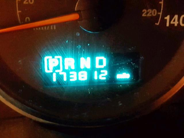 1J8HG48N06C246620 - 2006 JEEP COMMANDER SILVER photo 8