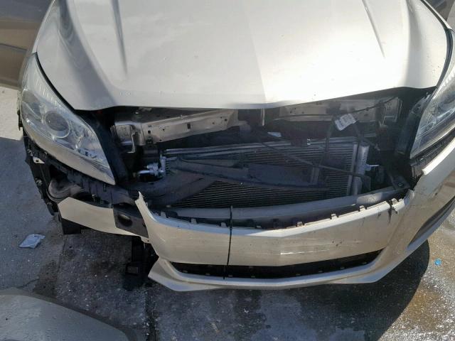 1G11C5SA6DF303715 - 2013 CHEVROLET MALIBU 1LT 金色 照片 9