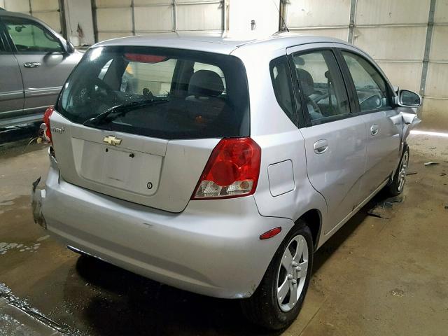 KL1TD66627B721099 - 2007 CHEVROLET AVEO BASE ვერცხლისფერი ფოტო 4