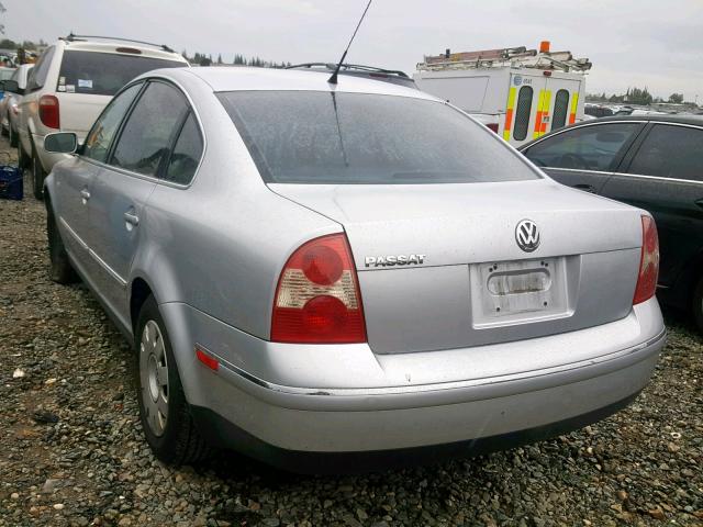 WVWPD63B92P367881 - 2002 VOLKSWAGEN PASSAT GLS SILVER photo 3