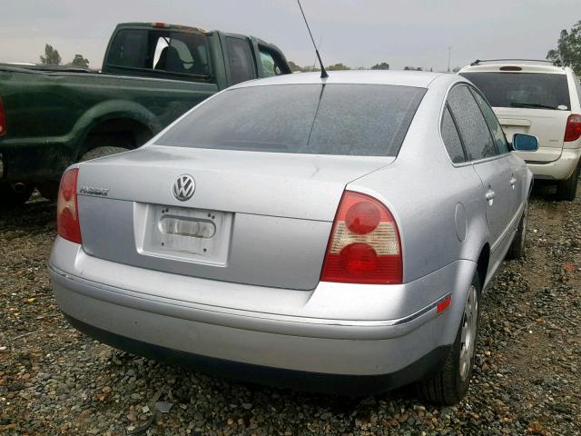 WVWPD63B92P367881 - 2002 VOLKSWAGEN PASSAT GLS SILVER photo 4