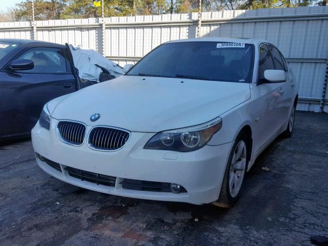 WBANE53507CW60637 - 2007 BMW 525 I WHITE photo 2