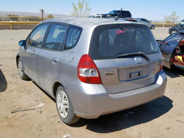 JHMGD38447S027954 - 2007 HONDA FIT SILVER photo 3