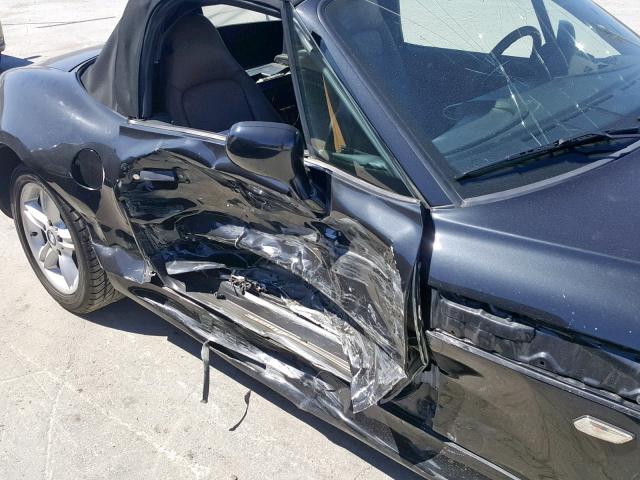 4USCH934XYLG03702 - 2000 BMW Z3 2.3 BLACK photo 9