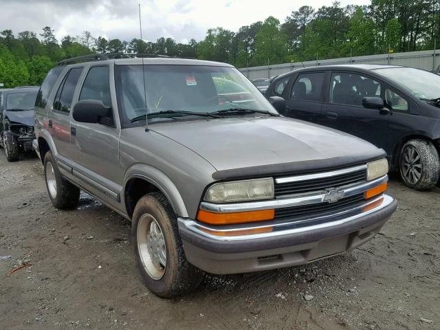 1GNCS13W0X2203313 - 1999 CHEVROLET BLAZER TAN photo 1