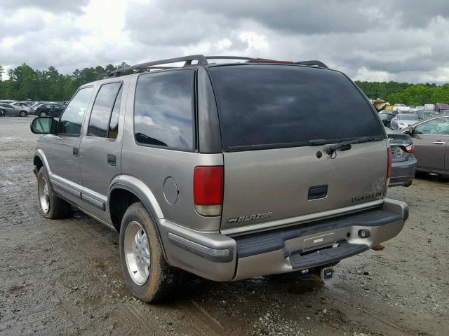 1GNCS13W0X2203313 - 1999 CHEVROLET BLAZER TAN photo 3