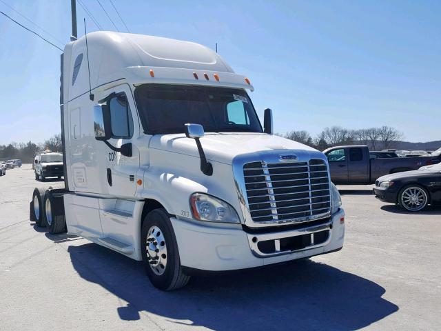 1FUJGLDV5DSBT0627 - 2013 FREIGHTLINER CASCADIA 1 WHITE photo 1