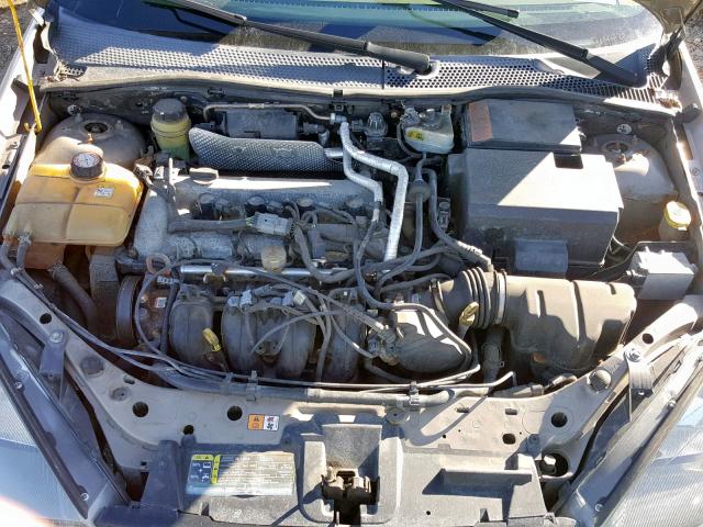 1FAFP34Z23W277062 - 2003 FORD FOCUS SE C TAN photo 7