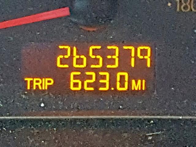 1G8AZ52F63Z119223 - 2003 SATURN ION LEVEL TAN photo 8