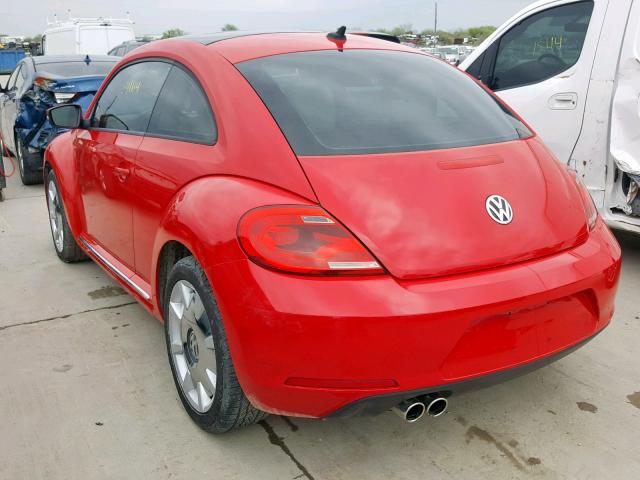 3VWJX7AT0EM632287 - 2014 VOLKSWAGEN BEETLE RED photo 3