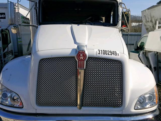 2NKHHM6X0HM159105 - 2017 KENWORTH CONSTRUCTI WHITE photo 7