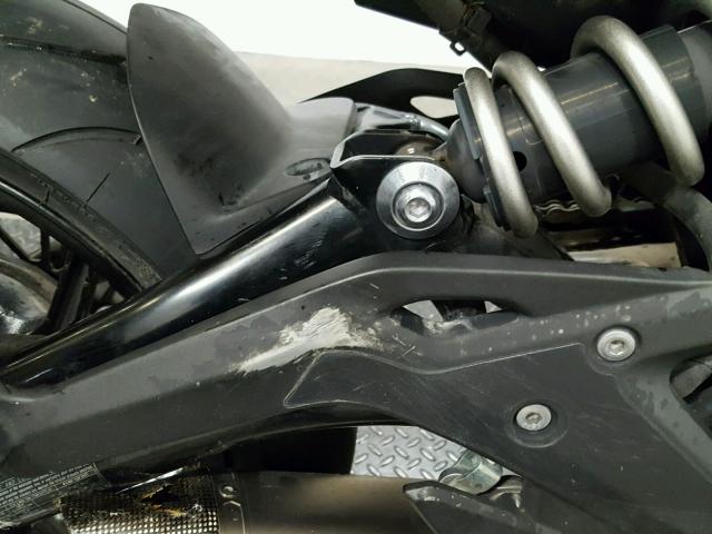 JKAEXEE17EDA17066 - 2014 KAWASAKI EX650 E GRAY photo 12