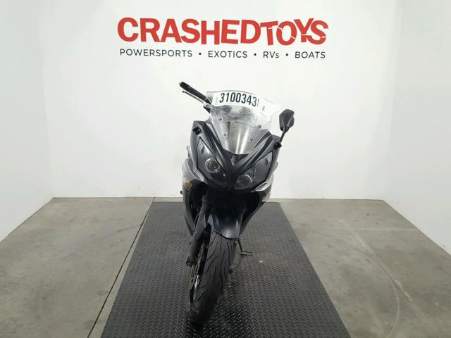 JKAEXEE17EDA17066 - 2014 KAWASAKI EX650 E GRAY photo 2