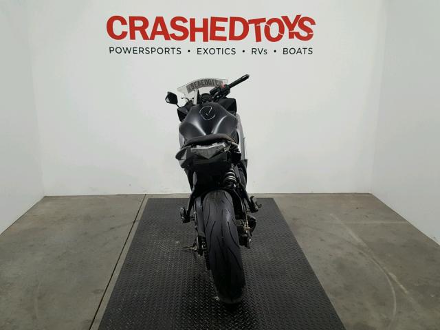 JKAEXEE17EDA17066 - 2014 KAWASAKI EX650 E GRAY photo 4