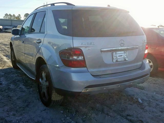 4JGBB86E17A235205 - 2007 MERCEDES-BENZ ML 350 SILVER photo 3